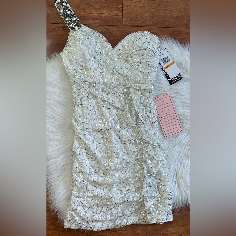 NWT Sequin Hearts One Shouldered Lace & Sequin Cocktail Dress-Size S